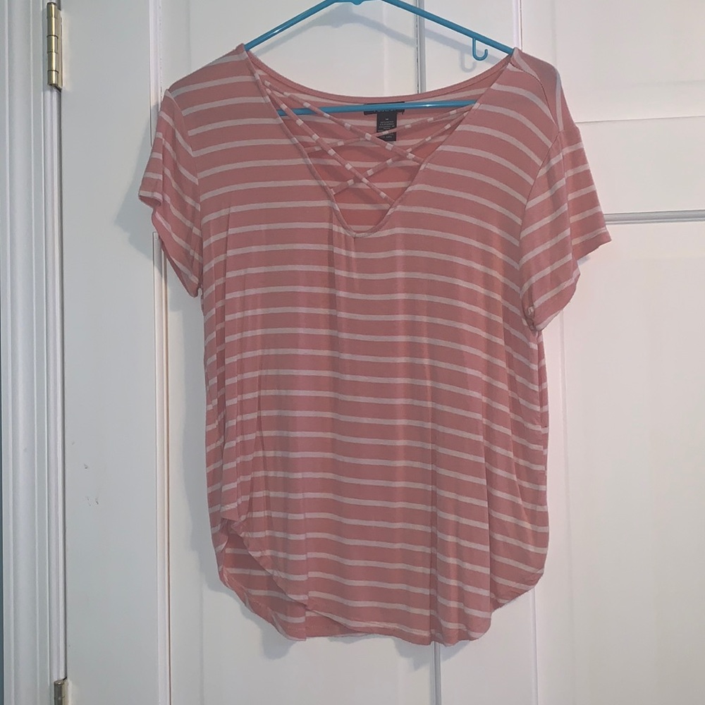 stripped t-shirt with open cross in front